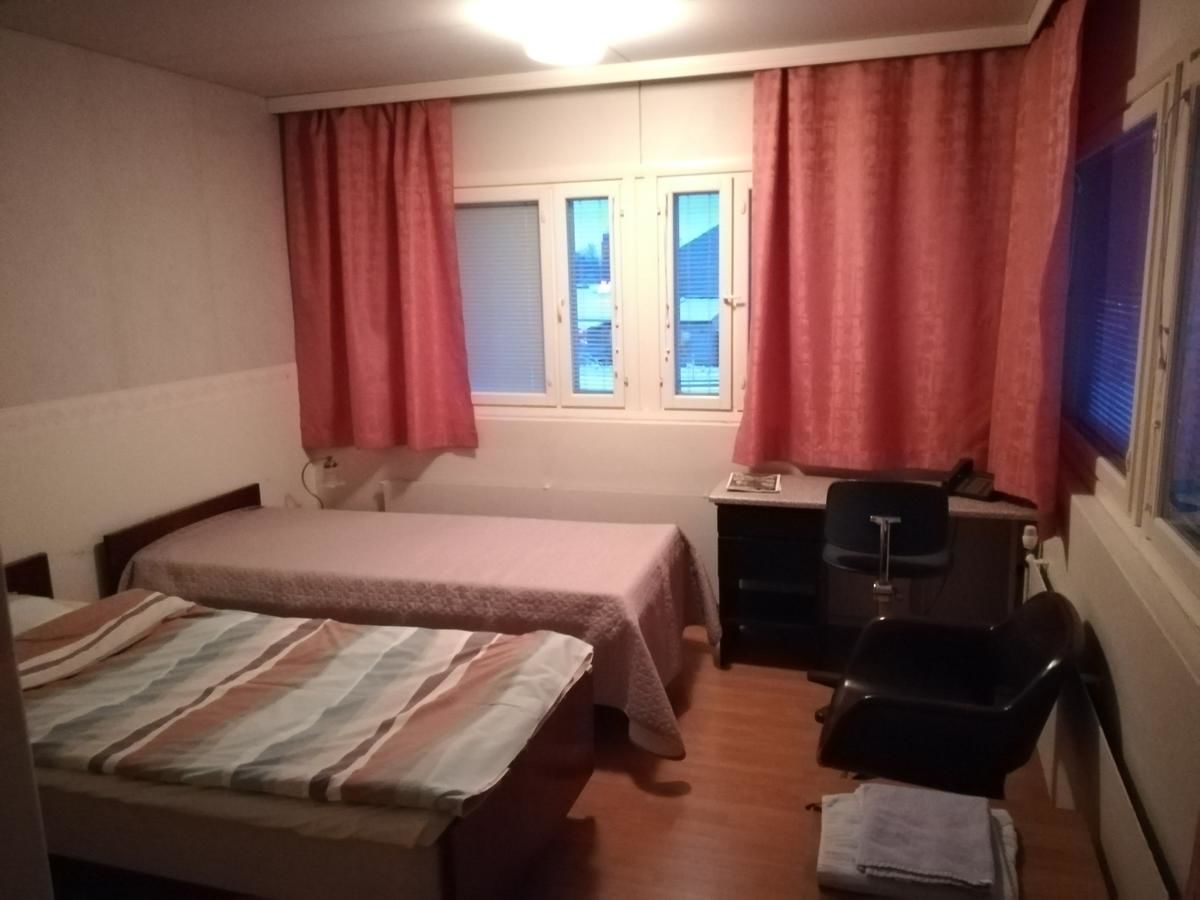 Отель Hotelli Koskenniska Форсса-9